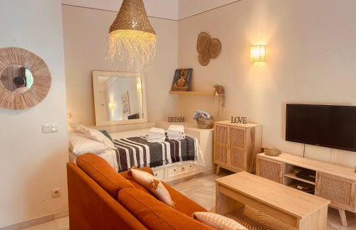 Lovely studio in Marbella close to Puente Romano - Photo 28