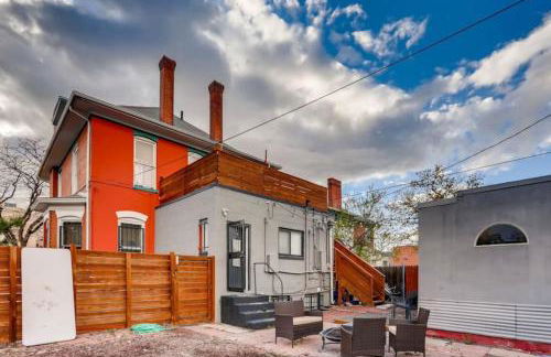 Guest Suite With Kitchenette And A 5 star Location - Photo 3