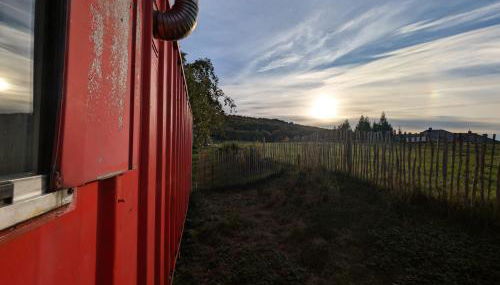 Auszeit im Bauwagen - Foto 3