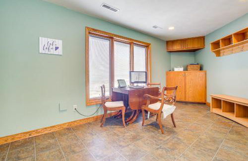 Lake Winnebago Family Retreat Dock and Deck! - Foto 13