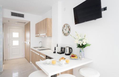 Hotel Defkalion - Photo 18