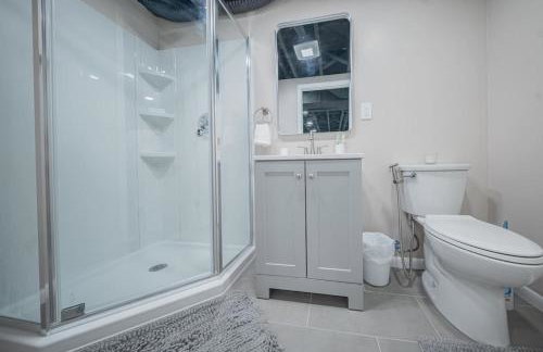 Newly Renovated Townhouse on a Tranquil Street - Foto 7