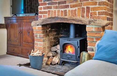 Finest Retreats - Sandhill Cottage with hot tub - Foto 13