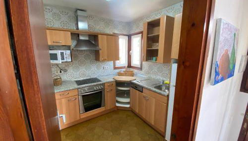 Chalet cerca a la playa con jardín y barbacoa - Foto 5