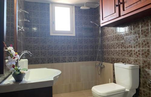 Demie and George Ηouse - Foto 25