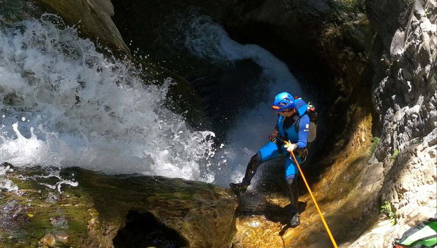Barranquismo en la Sima del Diablo - Foto 5, Explorando el barranco de la Sima del Diablo