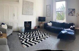 Stunning Bebington Maisonette - large private drive and entrance, good transport links - Foto 13