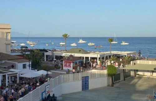 Lidia 1 Apartment, 1st line beach, 1 bedroom 1Bath - Foto 1