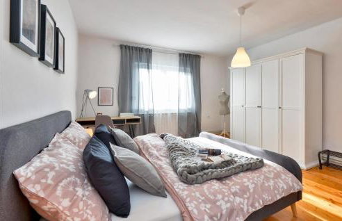 3 Bedroom Cozy Home In Gornje Plavnice - Foto 42