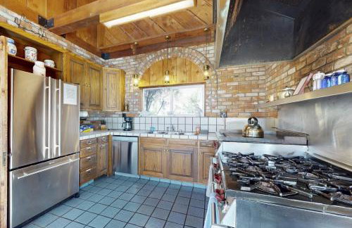 Large Oceanfront Bluff Home - Hot Tub Kids Room - Foto 10