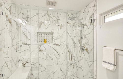 Modern Home with Spacious Yard in Beaverton! - Foto 14