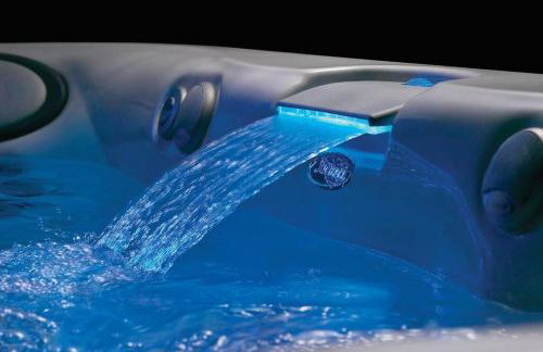 Chain O Lakes Nautical 4Bed 3Bath Waterfront with Bonus Room, Large Deck and Hot Tub - Foto 3