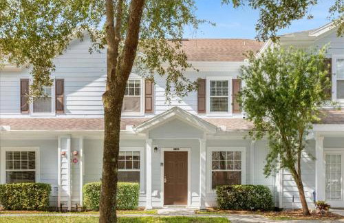 3 Bedrooms S / Lucaya Village Townhouse by RedAwning - Foto 43