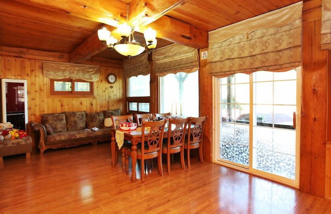 Muju Naos Pension - Photo 19