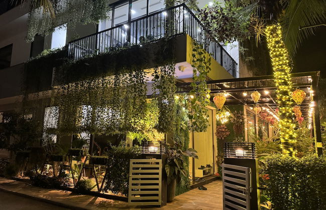 HALO ME Villa - Photo 42