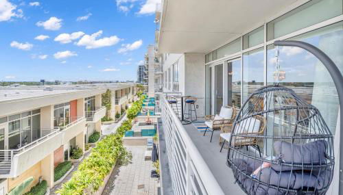 Miami Vice - Central Midtown Pool and Parking - Foto 4