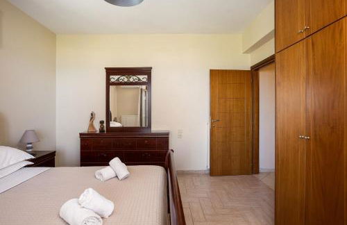 Villa Aris: A Serene Experience, 3BRs, Pool & Bbq - Photo 58