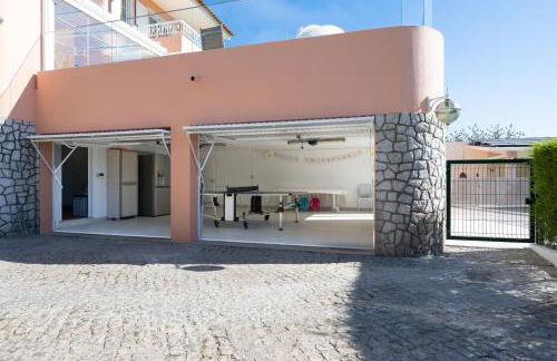 Villa Manuelina - Villa luxuosa com piscina aquecida by DolceStay - Foto 35