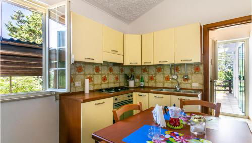 3 Bedroom Cozy Home In Noto - Foto 5