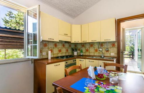 3 Bedroom Cozy Home In Noto - Foto 6