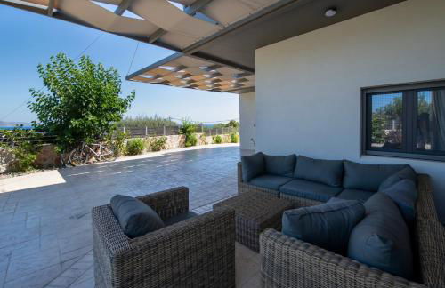 Villa Lady Dafni with private heated pool - Foto 18