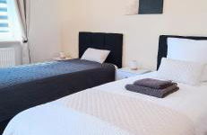 GADD Ferienwohnung # 003 Glück an der Donau # Best Premium Living 24#7 Check in - Foto 14