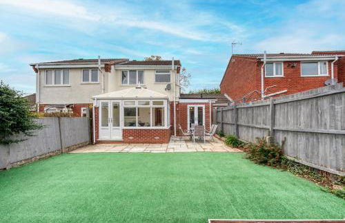 Modern 3-Bed Home, Super King Beds, Drive Parking - Foto 27