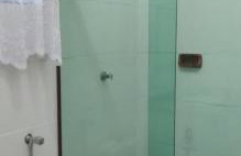 Linda casa com piscina - Foto 2