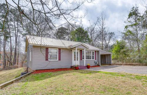 3 Mi to Stone Creek! 2-Acre Family Tallassee Gem - Foto 22