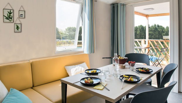 Spacious 6-person Chalet in Antwerp - Foto 4, Sala de estar