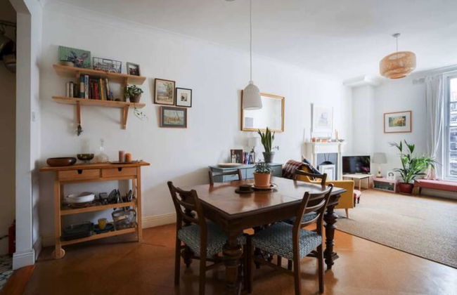 Bright & Stylish 1BD Flat - Temple Bar - Photo 16