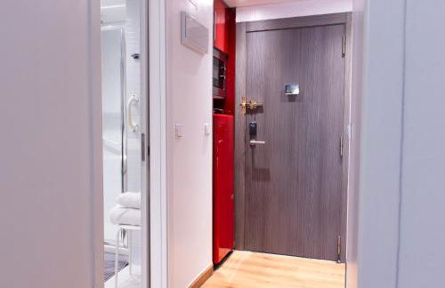 Best Location Puerta de Alcalá - Photo 13