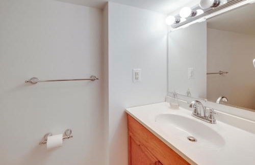 1 Mi to East Falls Station Home with Office! - Photo 18