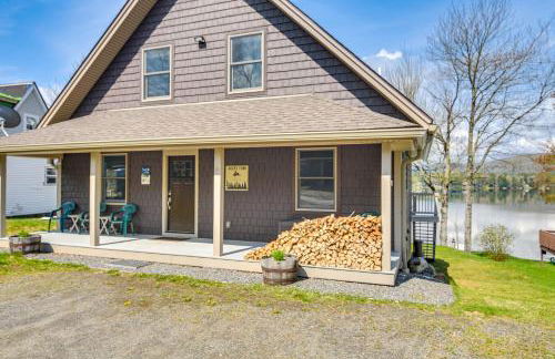 Lakefront New Hampshire Hideaway with Deck and Views - Foto 42