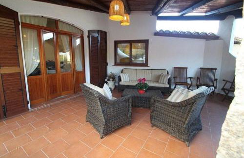 VILLA GILDA CON DEPANDACE PISCINA e GIARDINO - Photo 16
