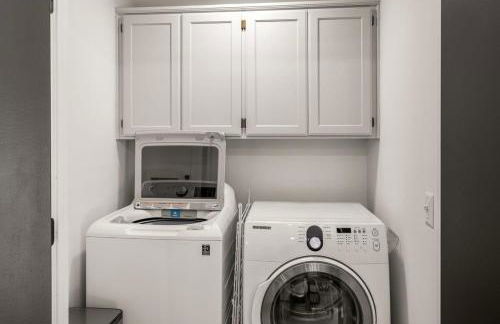 Back-40 Retreat with Hot Tub & Bike Garage - Photo 36