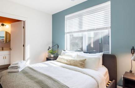 36 Guests on Music Row Bachelorette Suites Glam Room 5 Minutes to Downtown - Foto 63