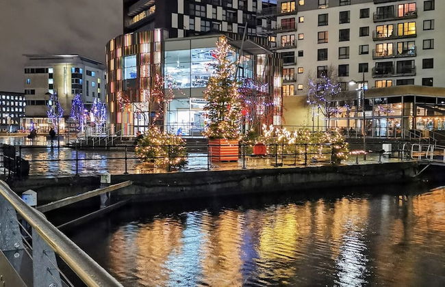 Deluxe City Centre Apt Balcony View Free Parking - Foto 33