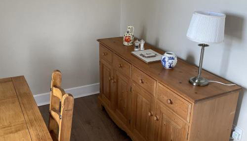 Cottage - Sleeps 4 - Pets Ok - Garden -Parking - Foto 5