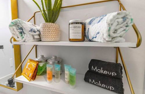 5BR Serenity Tampa Pool and Hot tub - Foto 19