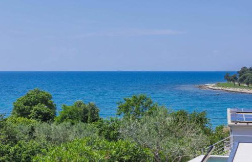 3 Bedroom Awesome Home In Umag - Foto 17