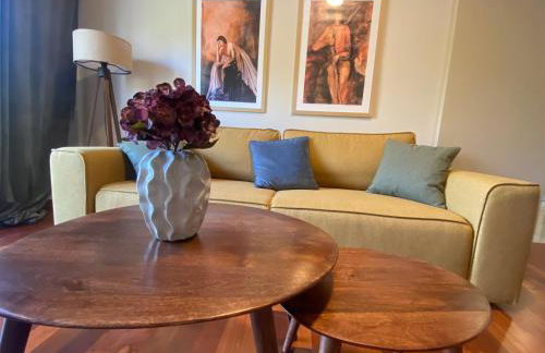 Agora Apt1, Metro Station, 1 bdrm - Foto 1