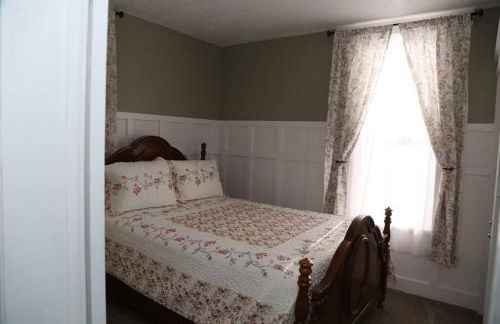 Updated Cottage 3 Bedroom Home With Game Room - Foto 21