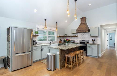 Blue Heron Bungalow 5 Min to Downtown Black Mtn - Foto 13