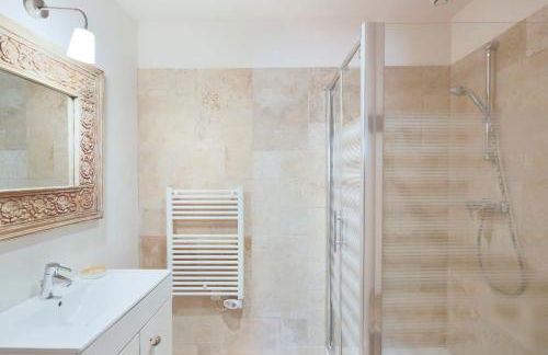 Apartement with pool for rent in Bonnieux L'Adjudant - Foto 5