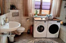 Ruhige Ferienwohnung Nussbaum mit kostenlosem Parkplatz ideal für Monteure, Geschäftsreisende, Paare & Durchreisende - Foto 13