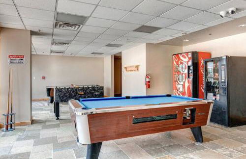 Top Floor Deer Valley Gondola Lakefront Condo- Great views - Photo 29