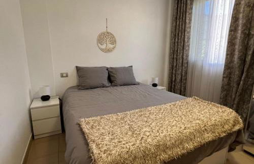 House with a tropical garden - Foto 17