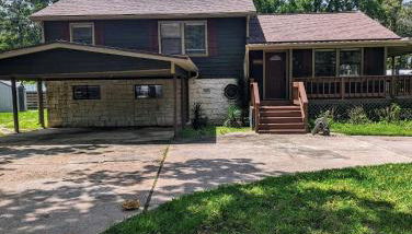 Lake ConRoy Estates - Unit A with Pool Access - Foto 1