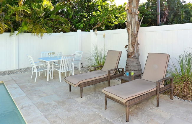 Tarpon Pointe 2 Bedroom Home by RedAwning - Photo 27